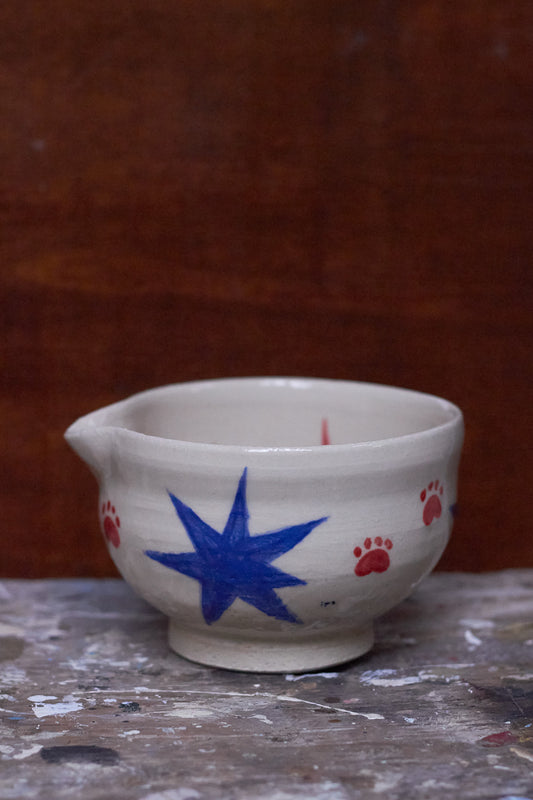 Sleeping Kitty Pouring Bowl