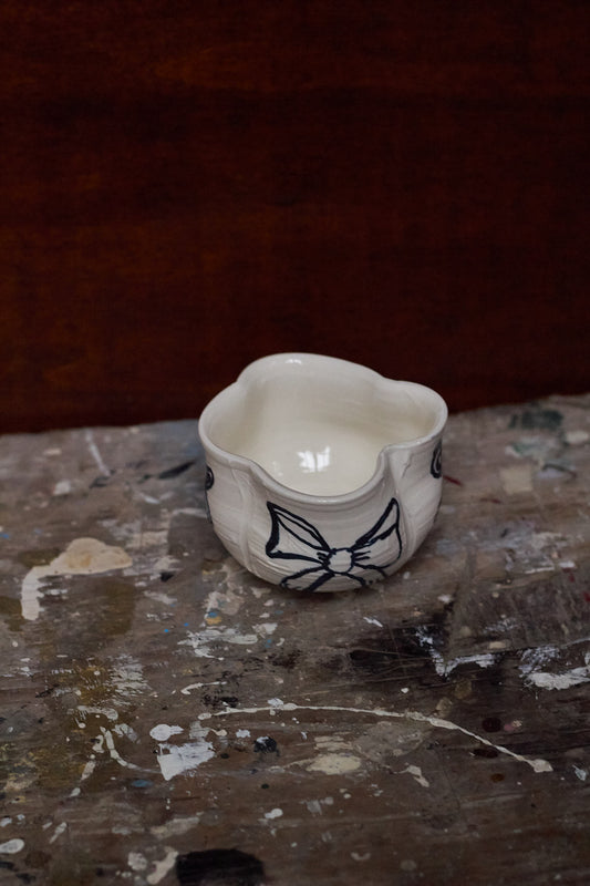 Porcelain Blue Bow Cup