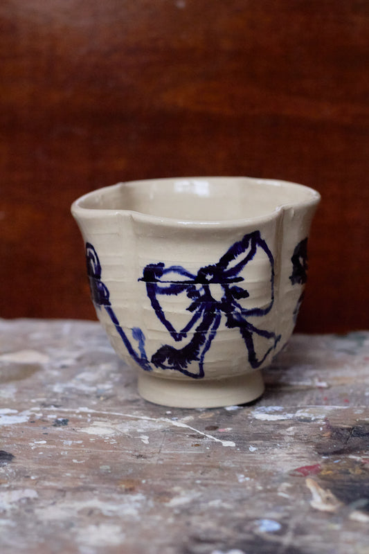 Blue Bows Cup